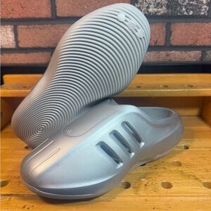 adidas adiFOM IIInfinity Mules 'Metallic Silver' Sz. 10
